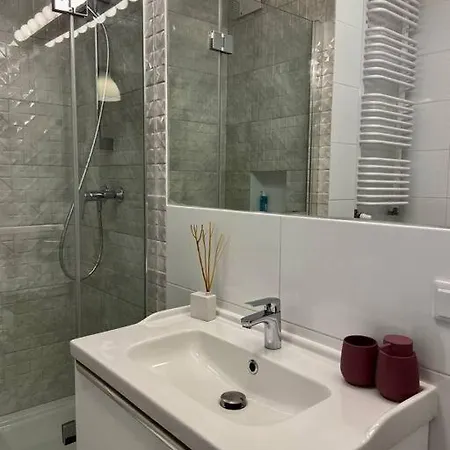 Apartament Blisko Centrum Warszawy Warsaw