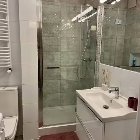Apartament Blisko Centrum Warszawy * Warsaw