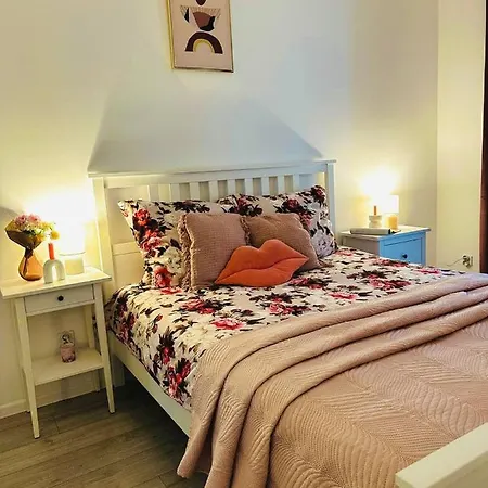 Apartament Blisko Centrum Warszawy Apartment